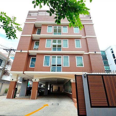 Aravinda Living Home Bangkok Esterno foto