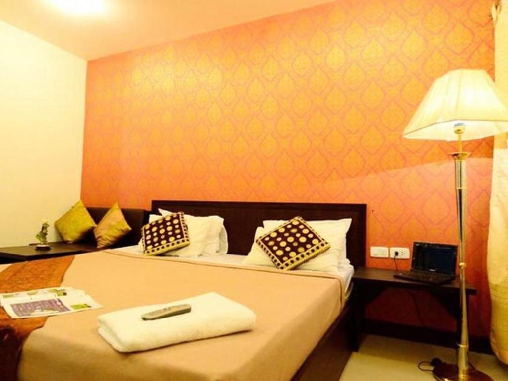 Aravinda Living Home Bangkok Esterno foto