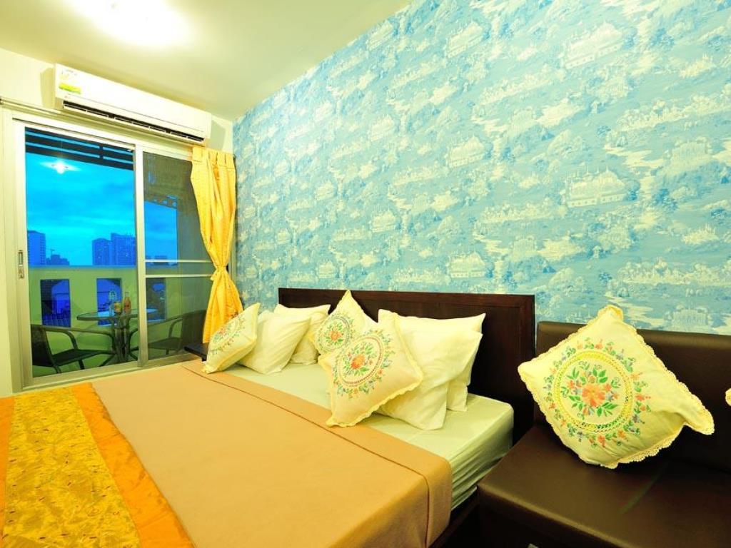 Aravinda Living Home Bangkok Esterno foto