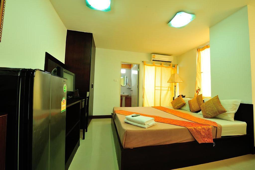 Aravinda Living Home Bangkok Esterno foto