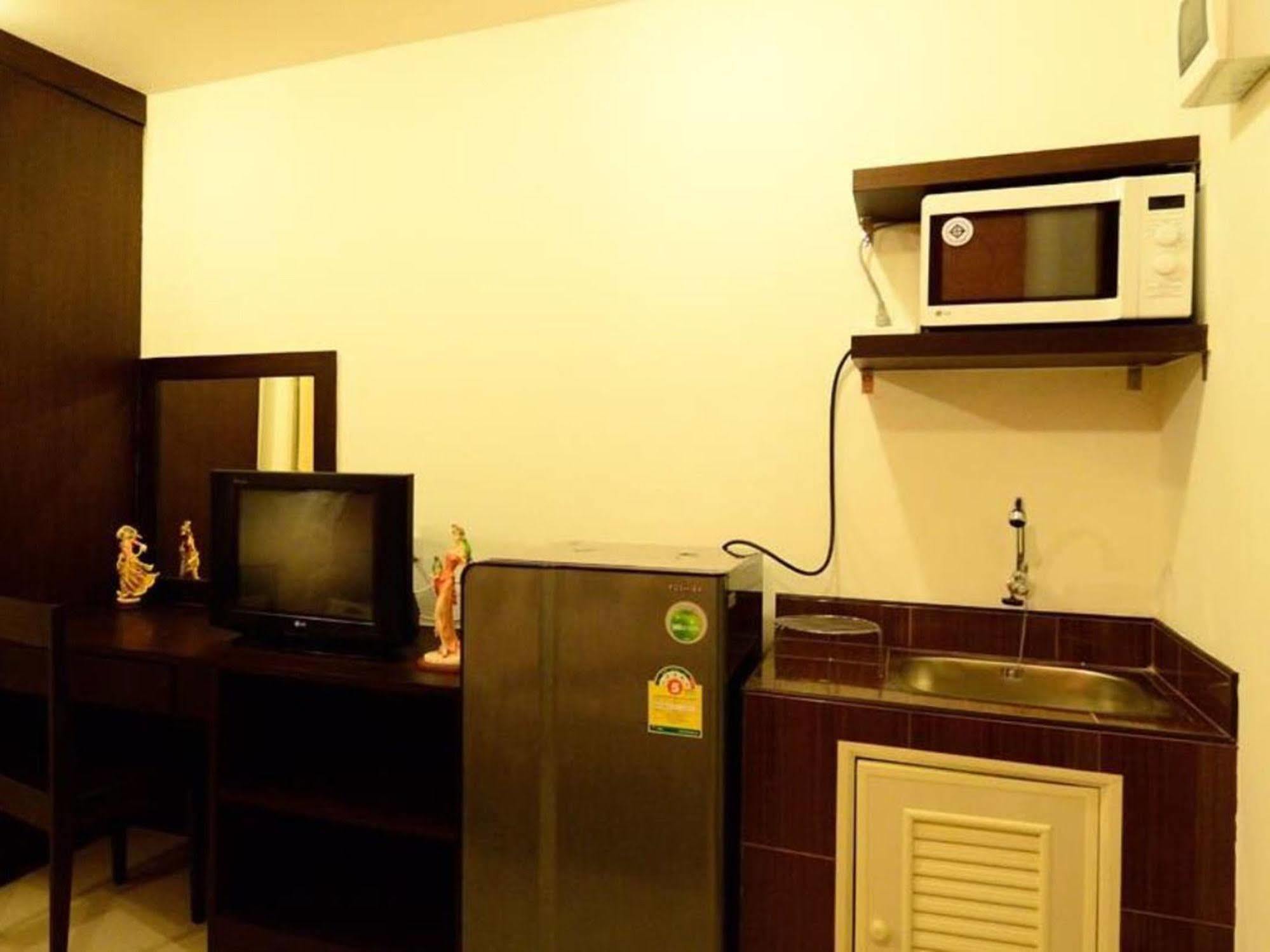 Aravinda Living Home Bangkok Esterno foto